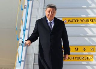 [속보] 시진핑, APEC 정상회의장 도착…李대통령과 첫 대면