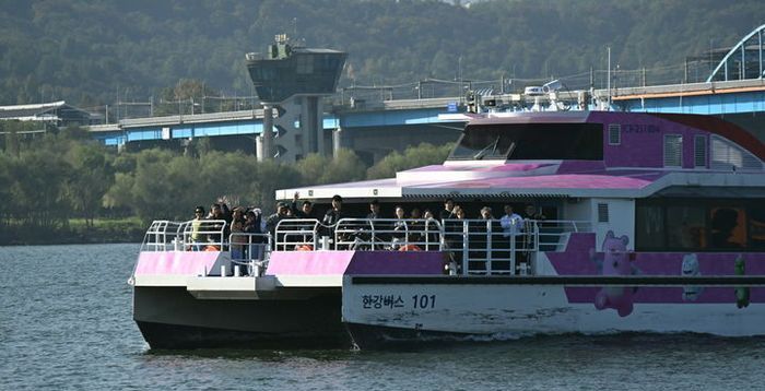 34일 만에 운항 재개한 한강버스…"숙련도·정시성 향상됐다"