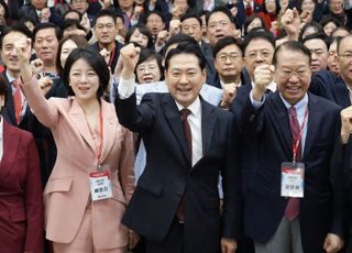 반사이익의 한계…국민의힘, 지지율 고착화 탈출구는