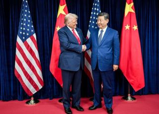 [APEC 2025] 美 "中, '301조' 보복조치 철회키로"…한화오션 제재 풀리나