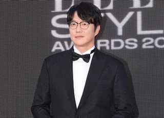 성시경, 10년 동행 매니저에 배신 당해…소속사 “금전 피해 범위 확인 중”