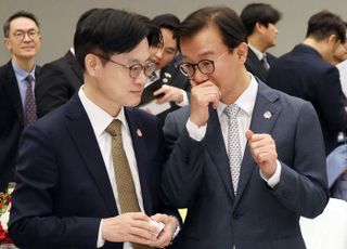 김정관 산업부 장관, 중견기업 대표 대상 강연…AX 시급성 강조