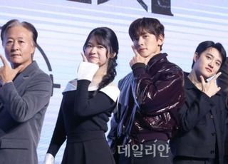 "뒷이야기 예측 못 할 것"…지창욱·도경수, 치열하게 맞붙은 '조각도시' [D:현장]