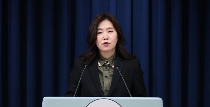 與 '재판중지법' 추진 전격 중단에 대통령실 의중 담겼나…"불필요한 법안"