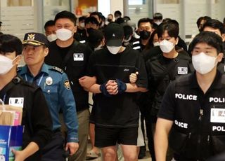 경찰, 캄보이다 바벳 거점 로맨스스캠 조직원 5명 베트남서 검거