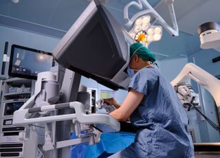 "로봇수술 선도 병원"…고려대 안산병원, 로봇수술 누적 4000례 달성