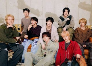 아홉, 소년과 어른 사이…두 번째 미니앨범 발매