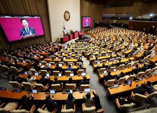 [전문] 李대통령 "정부, 열린 자세로 국회 제안 경청…초당적 협력 부탁"