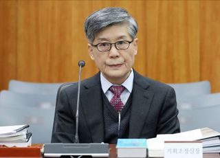 국감 출석한 김희수 국정원 기조실장 [2025 국정감사]