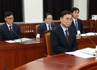 국정원, 내년초 미북회담 추진 전망…"김정은, 대화 의지 있다"