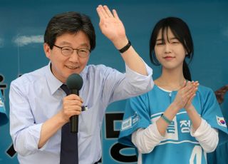 "31세 유담 교수, 한 것도 없이 경력 만점" 유승민 딸 특혜의혹 수사