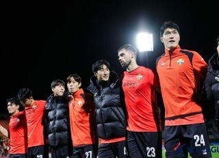 ‘골대 불운’ 강원, 수적 우위에도 히로시마 원정서 0-1 석패