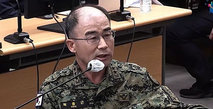 내란 재판서 돌발 증언 내놓은 곽종근…과거 '진술 달라진다' 지적도 [뉴스속인물]