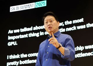 '수장 교체' SK그룹, CEO 모아 리밸런싱·AI로 미래 성장전략 재정비