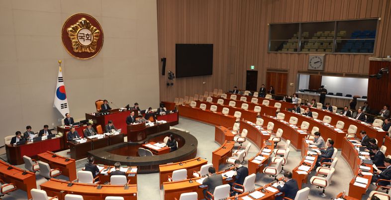 내년도 예산안 ‘AI’에 방점...재정건전성 확보 우려