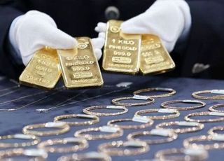 금값 하락은 오히려 기회?…‘저점 매수’ 불붙었다