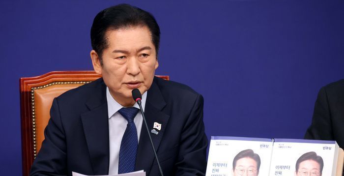 계속되는 '명청 갈등'에 정청래 리더십 '휘청'