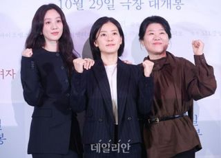 여성 서사, 극장으로 확장될까…‘하얀 차를 탄 여자’가 던진 의미[D:영화 뷰]