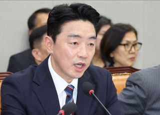 강훈식, '김건희 용상 착석' 논란에 "국민의 역린 건드린 사태"