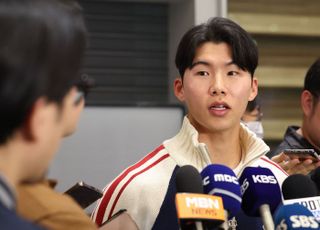 WS 우승 반지 품고 돌아온 김혜성 “만족스럽지 못한 시즌”