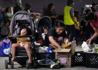 美법원 "트럼프 행정부, 저소득층 식비 전액 지급하라"