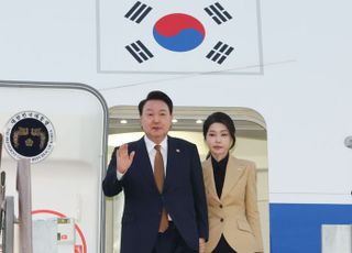 박지원 "尹, 김건희에 '여사' 붙이라고?" [데일리안 1분뉴스]