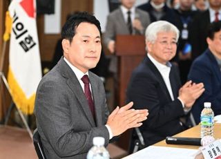 장동혁 "10·15 대책, 한 마디로 교통체증 발생하니 차 사지 말란 것"