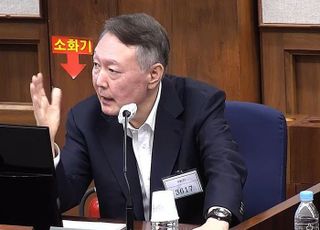 박종준 전 경호처장 "尹, 계엄 이후 두 차례 걸쳐 비화폰 관련 통화…'조치' 필요성 언급"