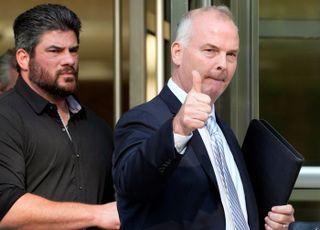 트럼프 대통령, 바이든 시절 중국에 협조한 혐의 사설탐정 사면