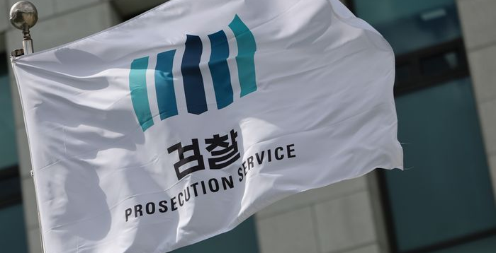 檢 대장동 항소포기에…與 "포기 아닌 자제" vs 野 "李대통령 방탄"