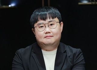 '너와 나의 5분' 엄하늘 감독 "혐오의 시대 속 여전히 유효한 이야기" [D:인터뷰]