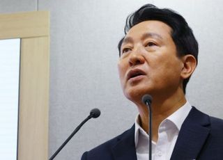 오세훈 아성 '불안한' 거여…'구두(口頭)' 공세만