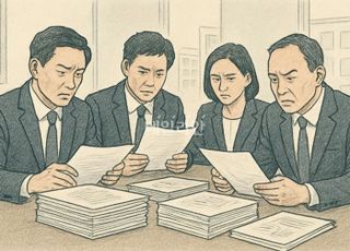 부실 정리가 최우선…2금융권, PF 위기 탈출 '총력전'