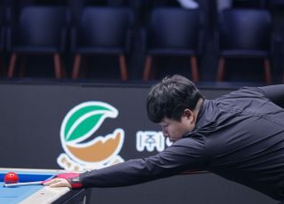 유일한 희망 조명우 ‘반드시 승리한다’ [광주 당구월드컵 포토]
