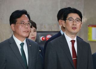 주진우 "김만배 동결 자산 800억 반환 위기, 불법지시로 국고 손실"