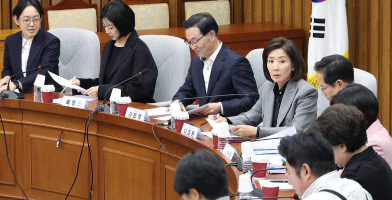 지방선거 최대 승부처는 서울·부산…국민의힘 주자는