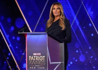 '올해의 애국자' 트럼프 대통령 이어 멜라니아 여사도 수상 "혁신이 곧 애국의 한 형태"