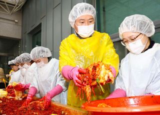 "바쁘다 바빠" 이상일 용인시장, '주말' 김장 나눔부터 청소년·청년 행사까지 현장 소통