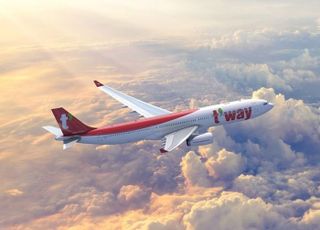 대한항공 통합 후 운수권 재분배…티웨이항공, 기회와 시험대 동시에