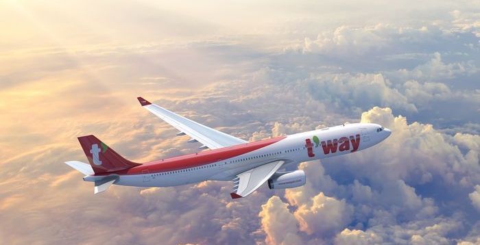 대한항공 통합 후 운수권 재분배…티웨이항공, 기회와 시험대 동시에