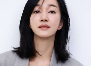 수애, 넥서스이엔엠 전속계약…송지효와 한솥밥