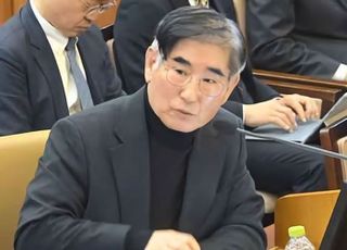 김용현 측, '내란특검 추가 기소' 1차 공판서 "공소 기각해야"