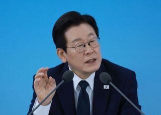 李대통령, 與워크숍 축사…"우리는 하나일 때 가장 강하다"