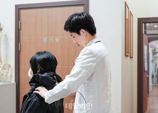 갑자기 쌀쌀해진 날씨…모르면 손해! 이럴때 꼭 필요한 건강 관리는?