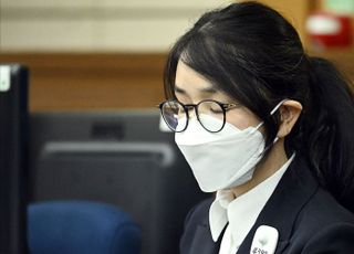 디올·바쉐린·그라프·샤넬·로저비비에…'김건희 명품 리스크'에 국민의힘 초긴장