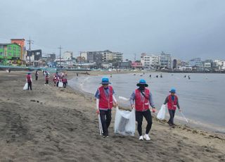 [현장] “퇴직 후 다시 일터로”…바다와 숲을 지키는 제주 이음일자리