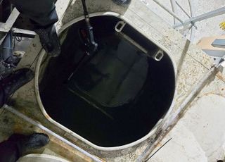 "아버지가 연락 안 돼…" 양식장 수조서 3명 숨진 채 발견