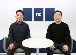 "시연하고 기립박수"…엔씨소프트, 2년 침체 끝낼 '반격 신호탄' 쏜다(종합)