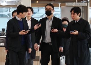 특검팀, '양평 공흥지구 의혹' 관련 김건희 모친·오빠 재소환