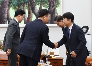 [속보] 여야 "대장동 항소포기 국정조사, 추후 논의키로"